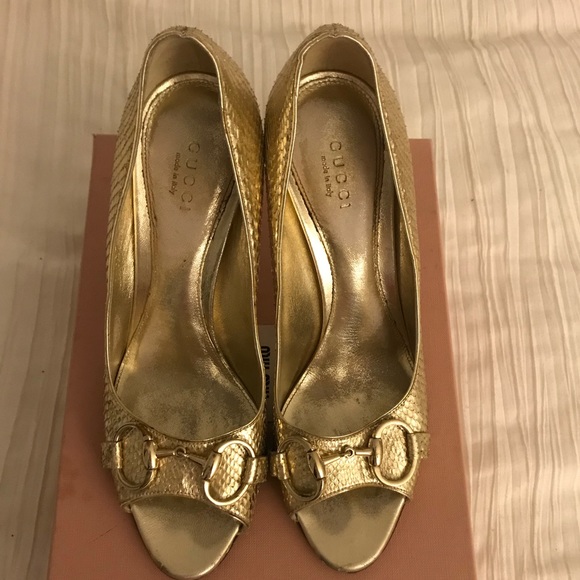 Gucci Gold Python Peep Toe - Picture 3 of 6